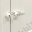 BabyDan Slide Lock szekrényajtó zár fehér színben